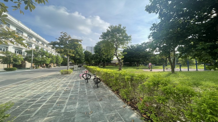 NHÀ PHỐ KĐT XUÂN HƯNG, ĐÓN ĐẦU LÀN SÓNG ĐẦU TƯ MỚI.  CĐT: 0966 343 969